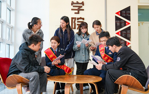 第三税务分局：税青春·法同行